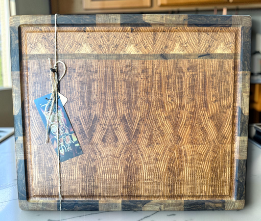 White Oak/ Black Limba Border End Grain Block